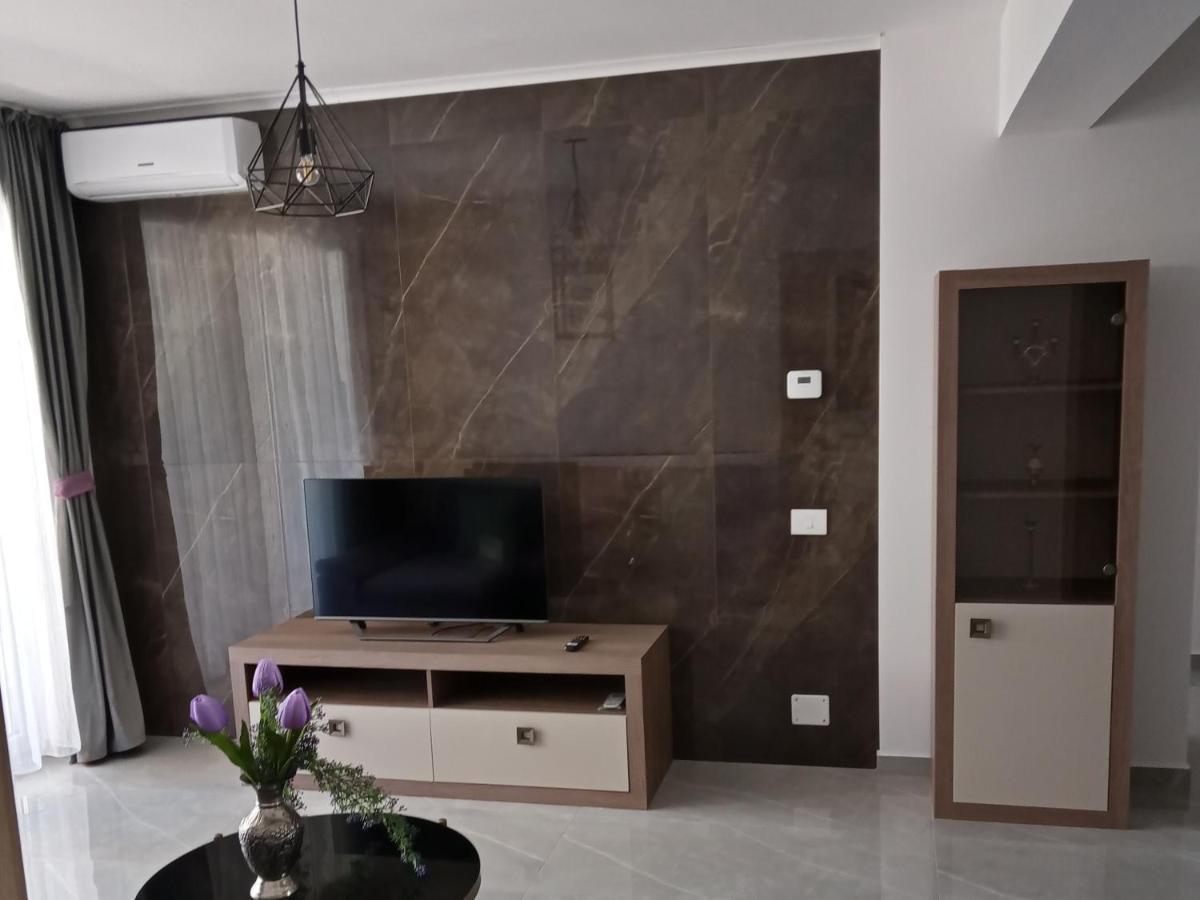 Apartament Gabriella'S Home 오라데아 외부 사진